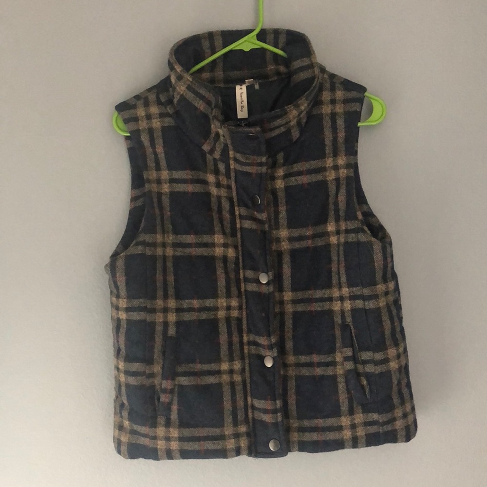 Size M Plaid Vest